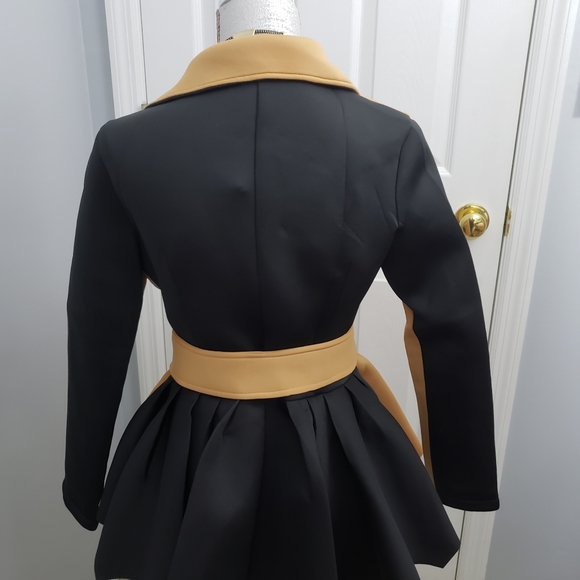 Double-Breasted Tan/Black Coat - Picture 2 of 8